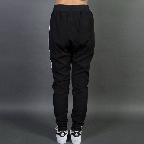 ADIDAS WOMEN DROP CROTCH JOGGER/TRACK PANTS (BLACK) Size Medium - Picture 12 of 13